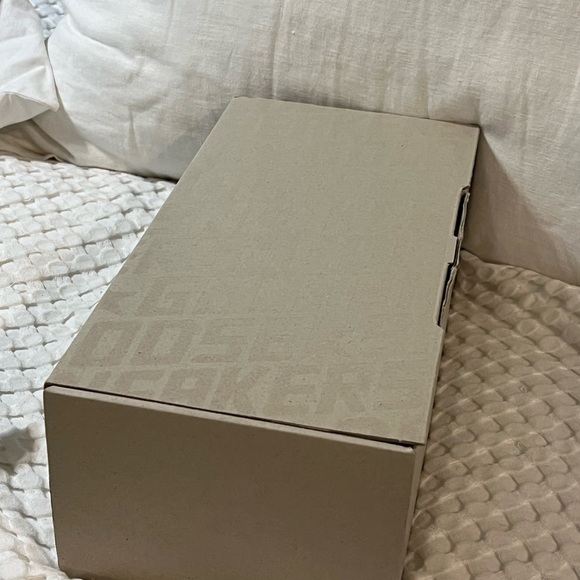 Golden Goose Midstar, Size 40 Black Glitter - Picture 7 of 7